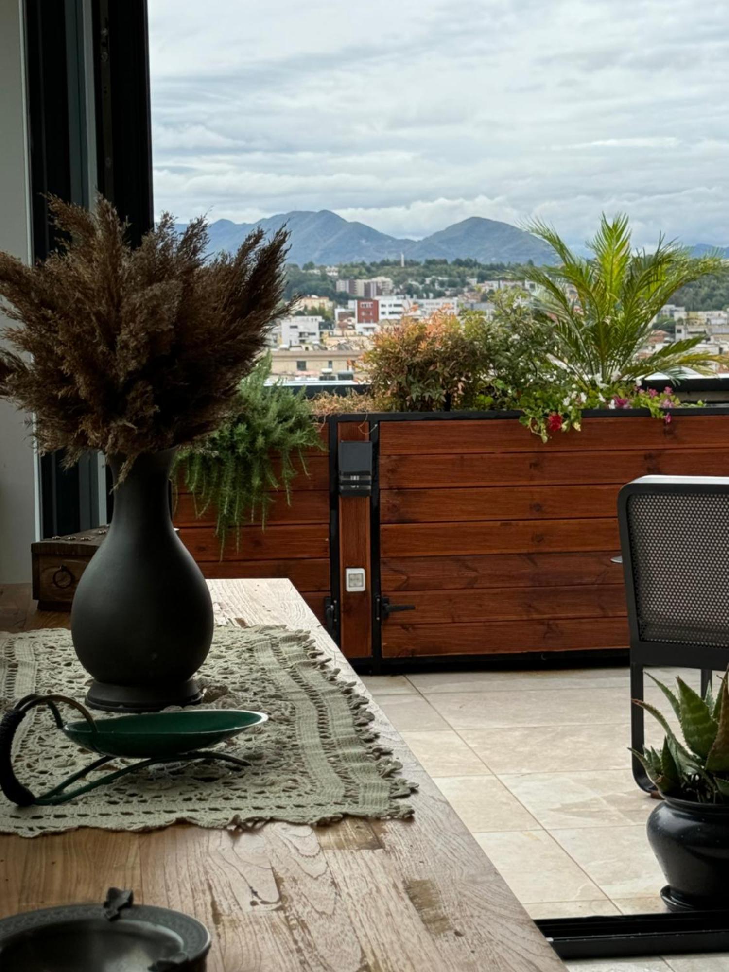 "Superattico" - Central Tirana Gorgeous Penthouse, Free Parking ภายนอก รูปภาพ