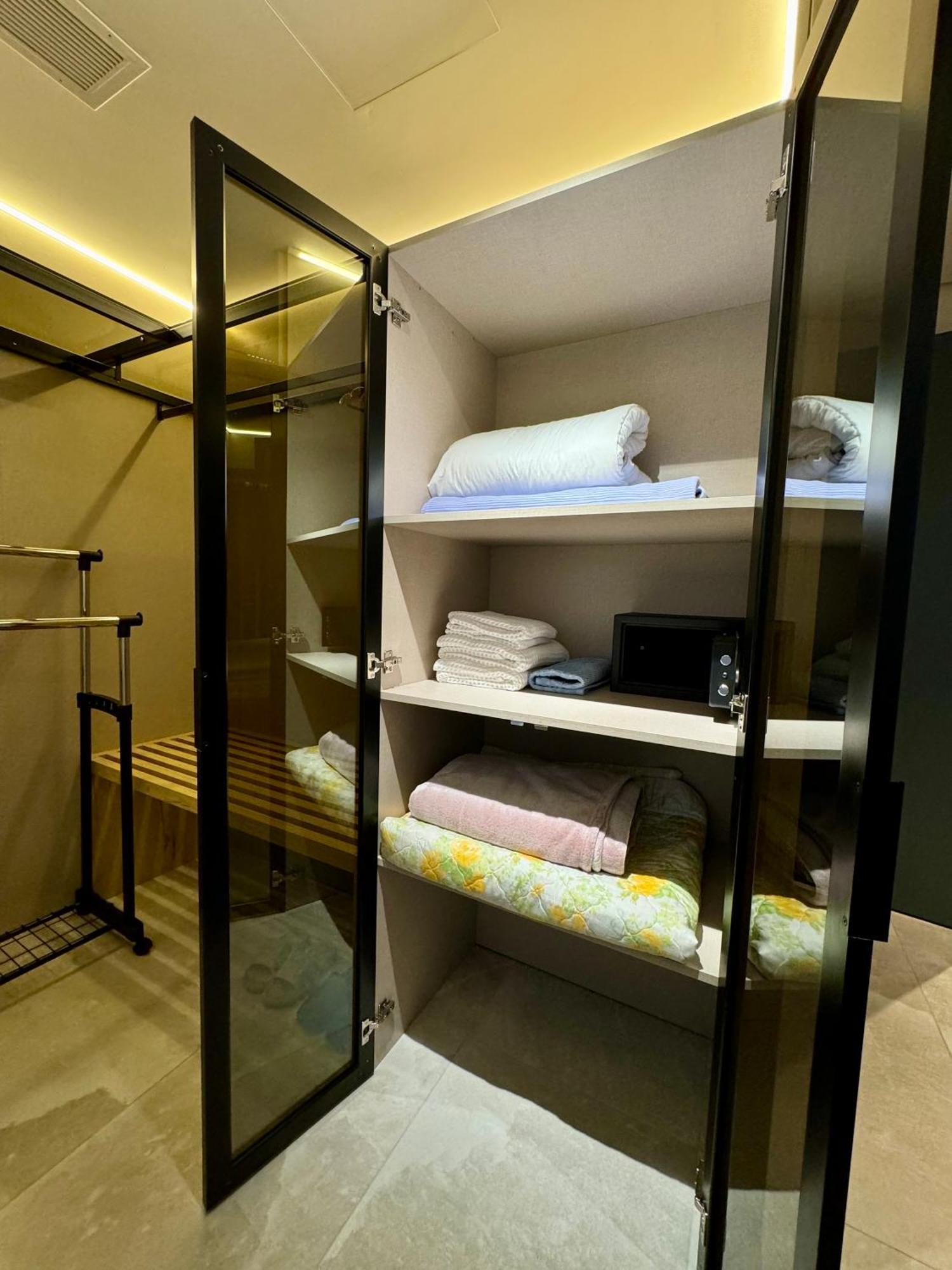 "Superattico" - Central Tirana Gorgeous Penthouse, Free Parking ภายนอก รูปภาพ