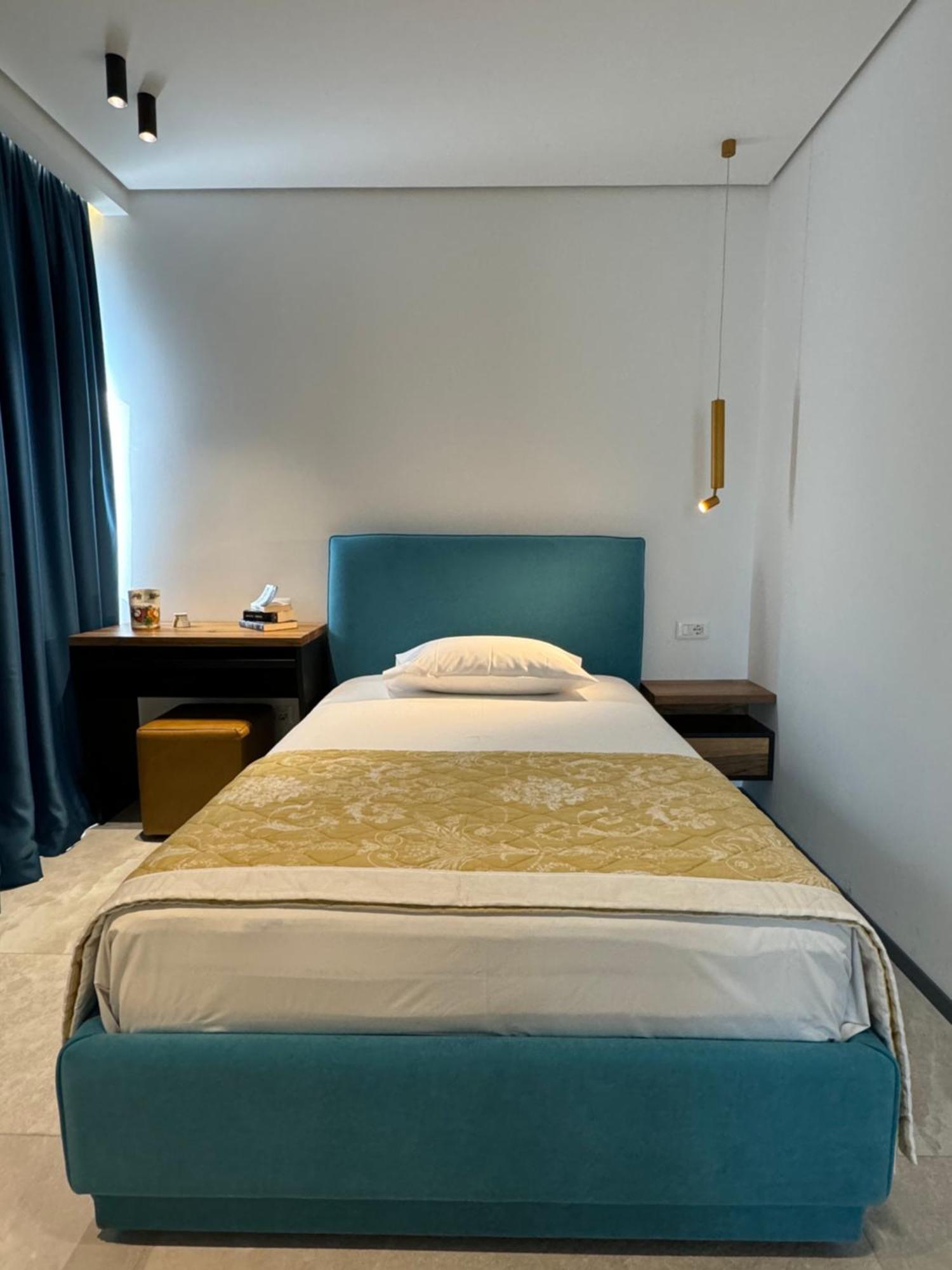 "Superattico" - Central Tirana Gorgeous Penthouse, Free Parking ภายนอก รูปภาพ